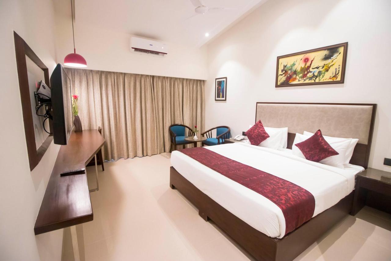 7 แอปเปิล รีสอร์ต - โลนาวาลา Hotel ภายนอก รูปภาพ